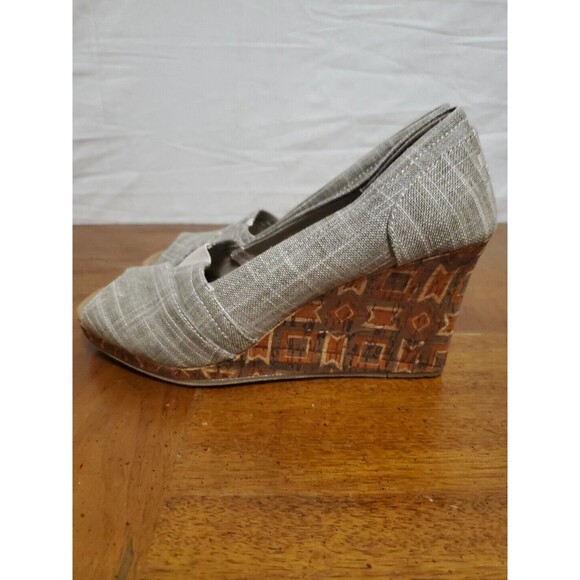 Toms Emma Cork Wedge Heel Open Toe Shoes Gray Top Beige Orange Red Size 8.5 W - Picture 3 of 7